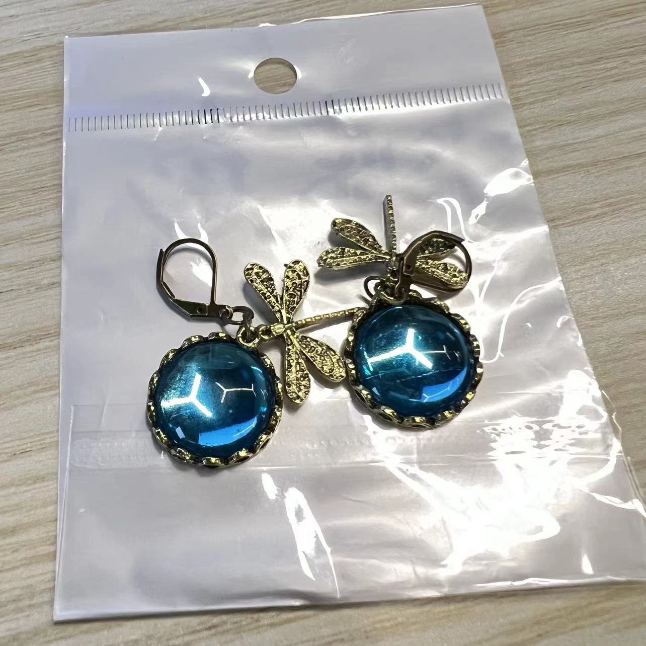 Hanging Vintage Dragonfly Necklace Earrings